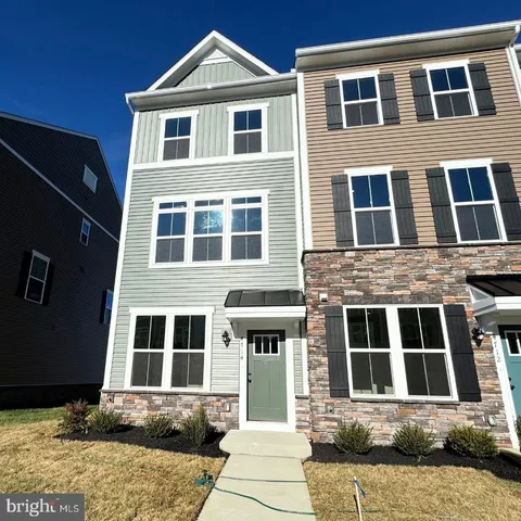 $2,650 | 4714 Torrey Lane, Fredericksburg, VA 22408