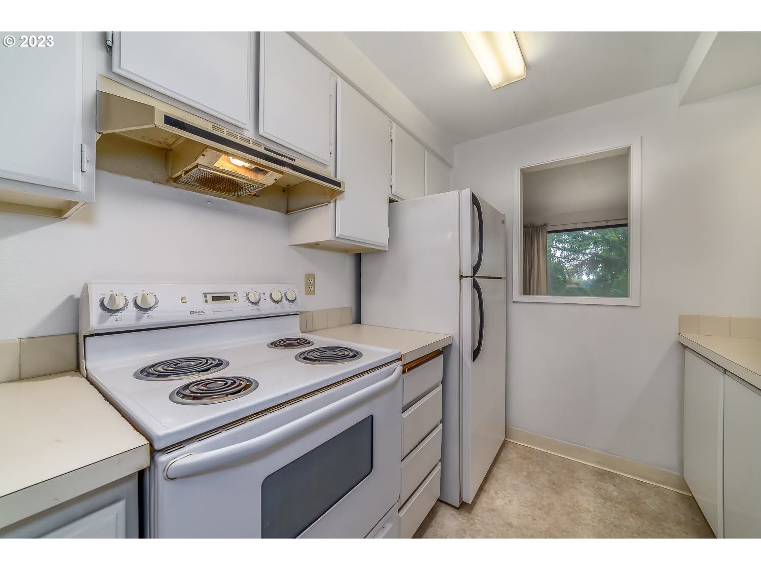 156 Treehill Loop Eugene, OR 97405 - Photo 20 of 22 Gallery Image 20