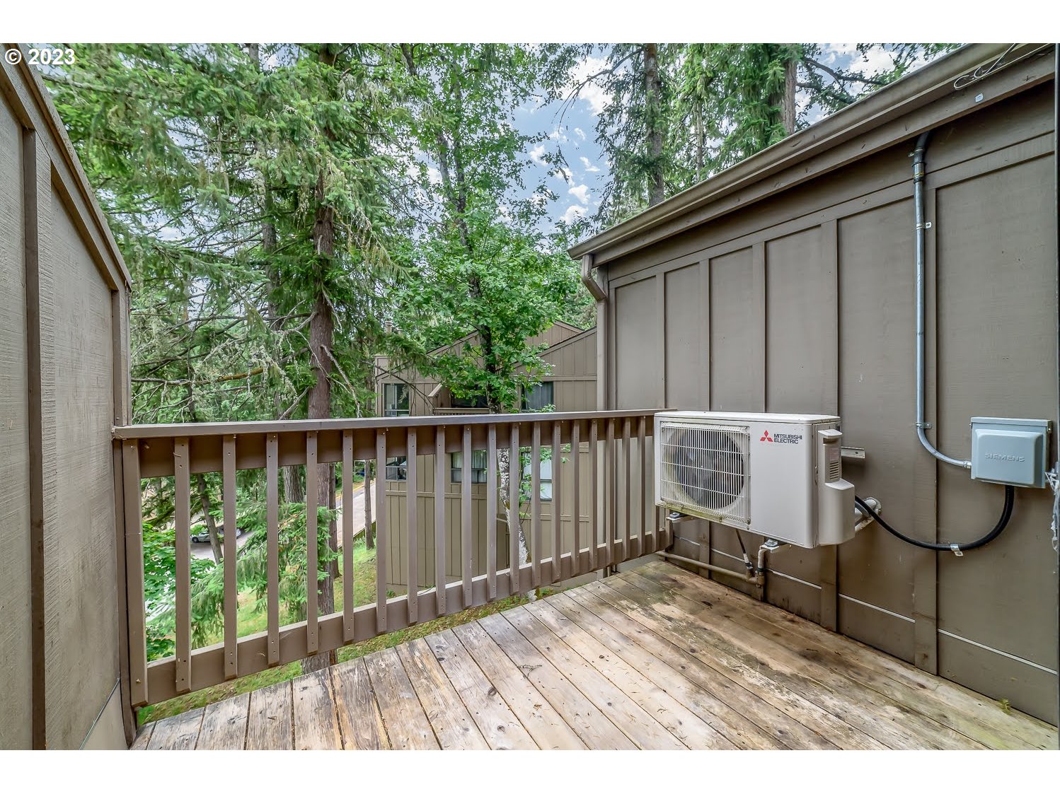 156 Treehill Loop Eugene, OR 97405 - Photo 22 of 22 Gallery Image 22
