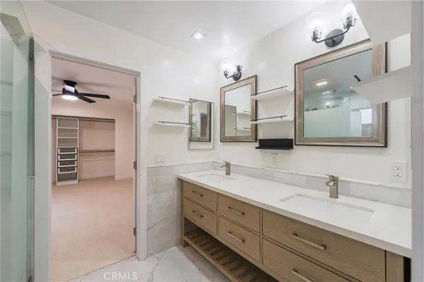 $11,750 | 1140 Laurel Avenue, Manhattan Beach, CA 90266