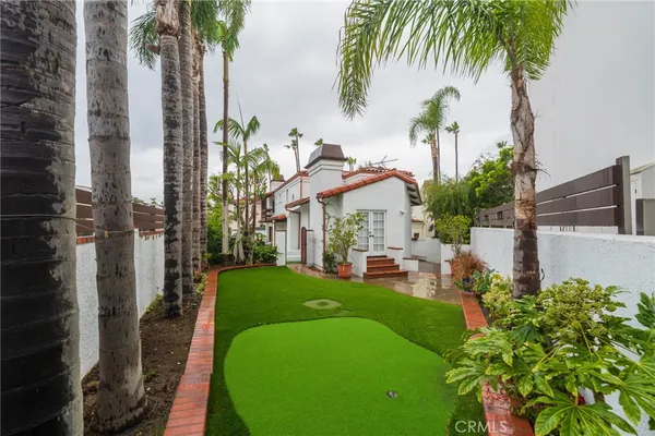 $11,750 | 1140 Laurel Avenue, Manhattan Beach, CA 90266