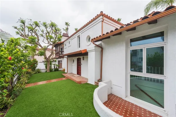 $11,750 | 1140 Laurel Avenue, Manhattan Beach, CA 90266