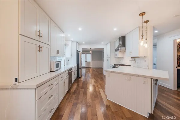 $11,750 | 1140 Laurel Avenue, Manhattan Beach, CA 90266