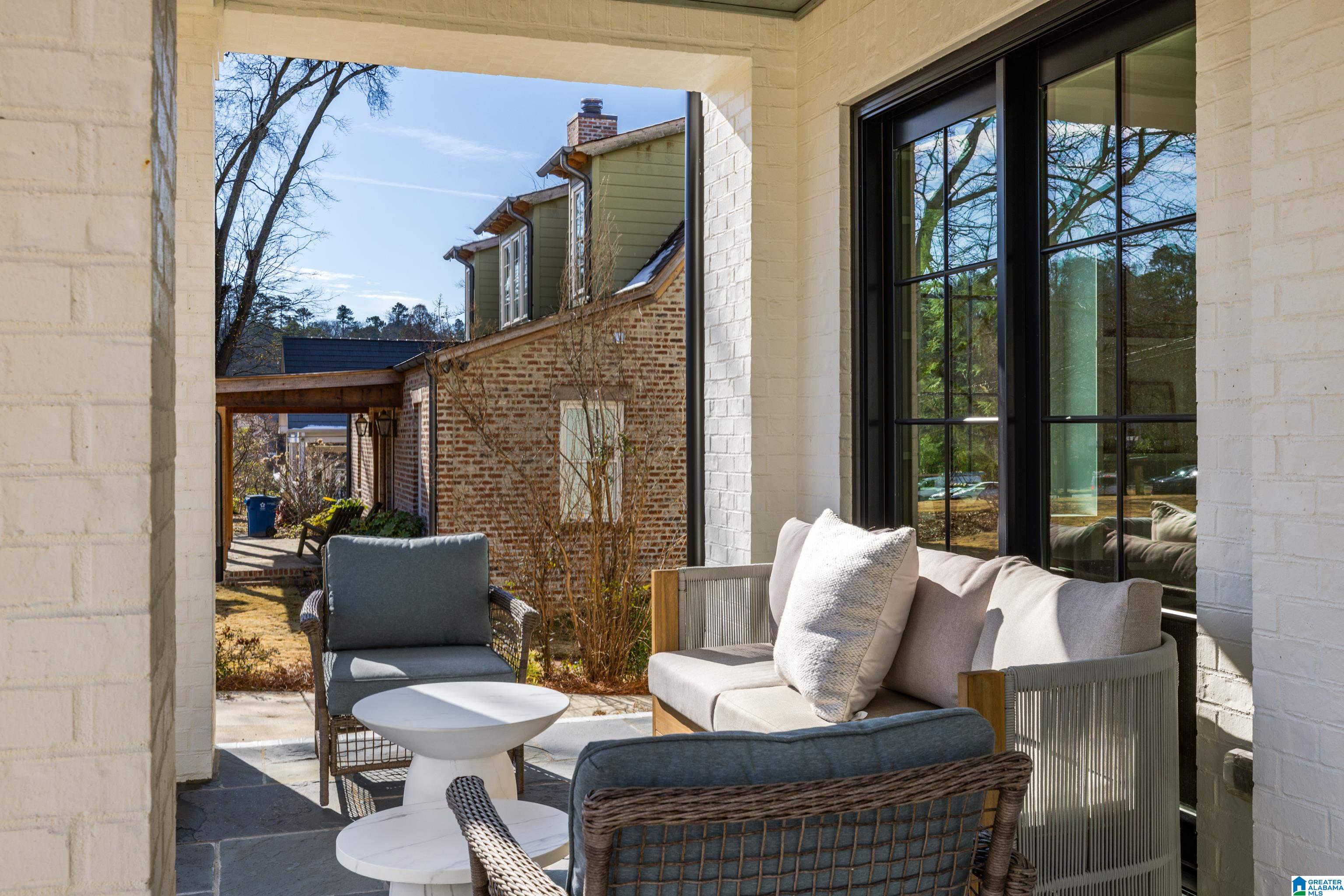 102 Ridge Road Birmingham, AL 35209 - Photo 9 of 78