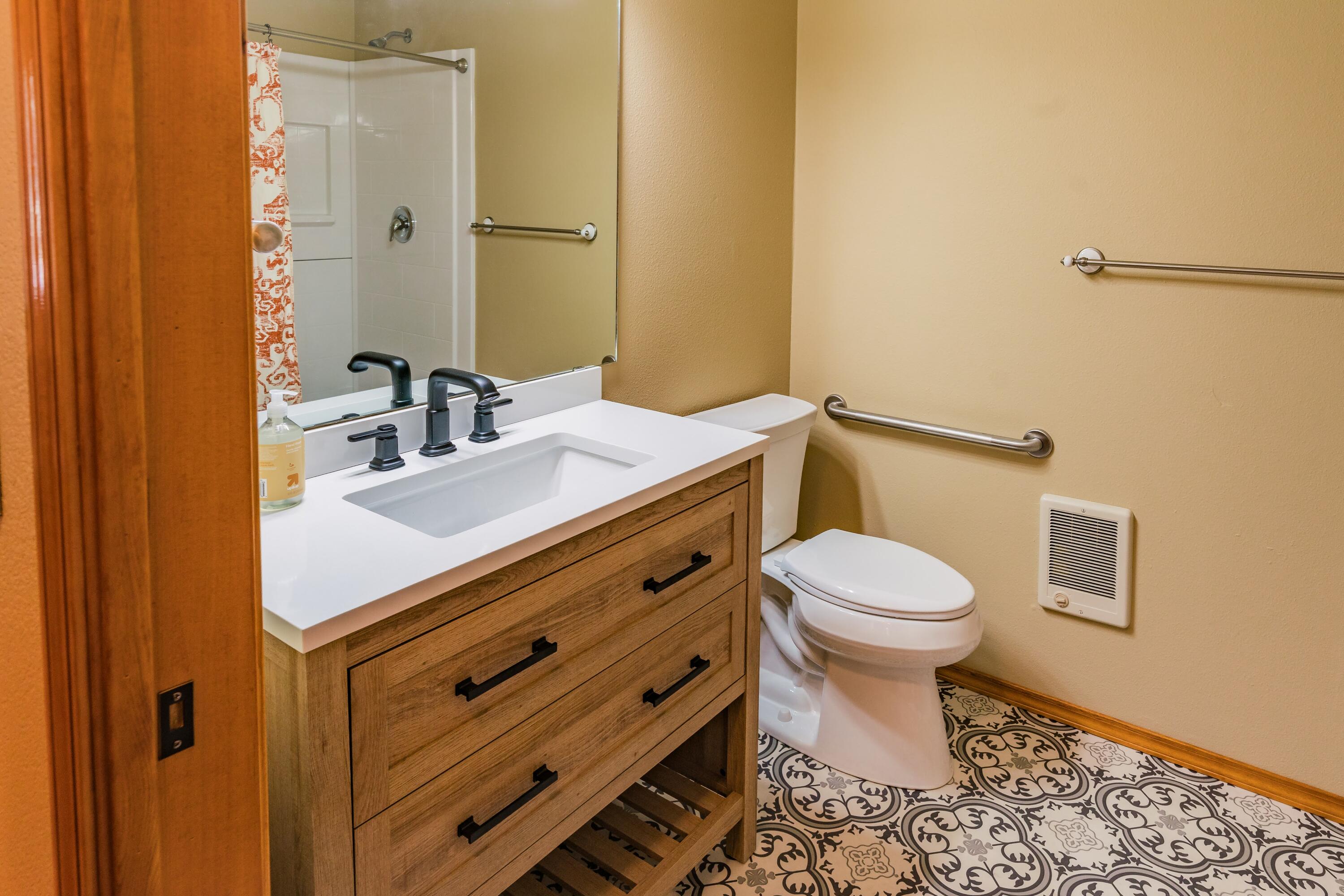59965 Navajo Road Bend, OR 97702 - Photo 19 of 27 DSC06831-HDR