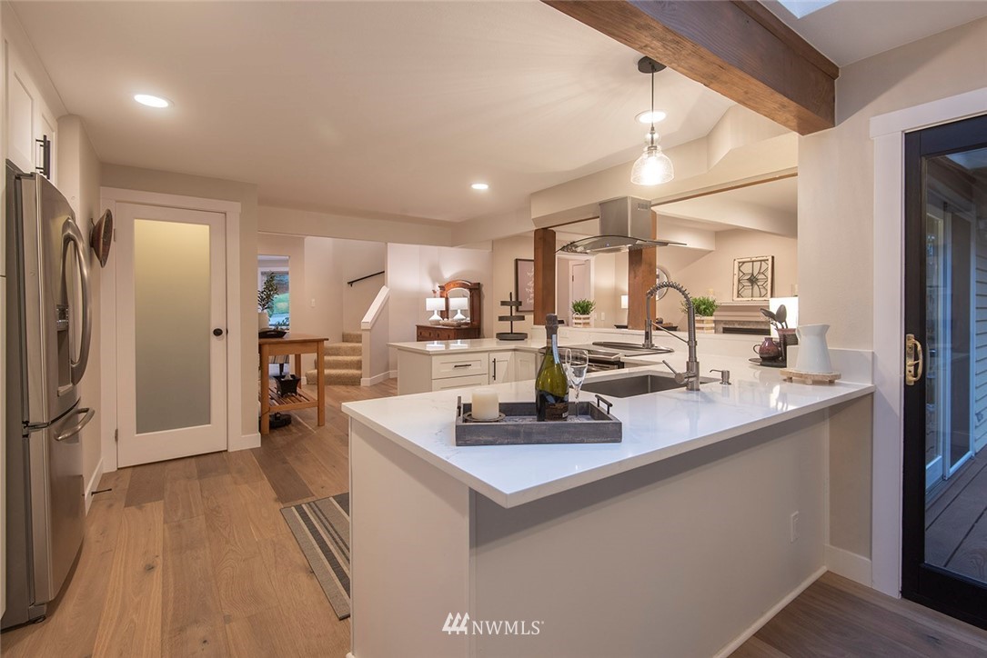 129 200th Place Southeast Bothell, WA 98012 - Photo 8 of 40