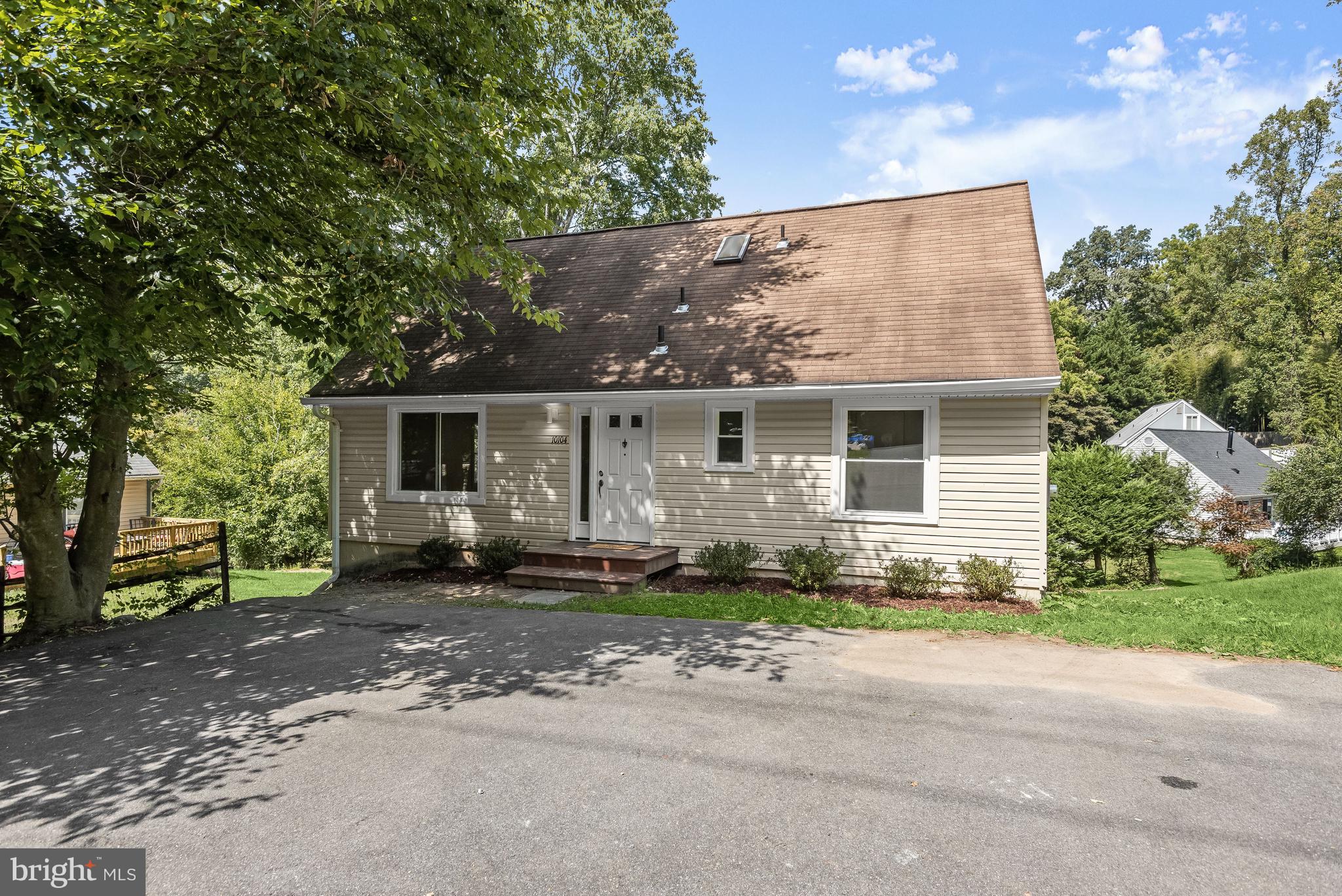 10104 Stoneybrook Drive Silver Spring, MD 20910 - Photo 30 of 37 Welcome to 10104 Stoneybrook Drive!