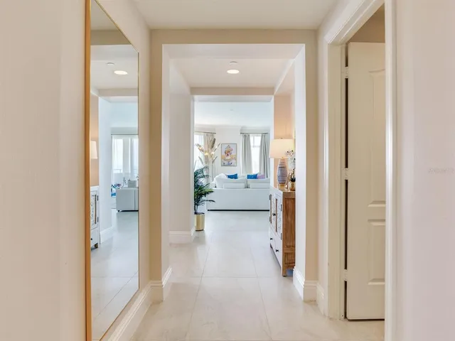 $13,500 | 4201 Bayshore Boulevard, Unit 604, Tampa, FL 33611