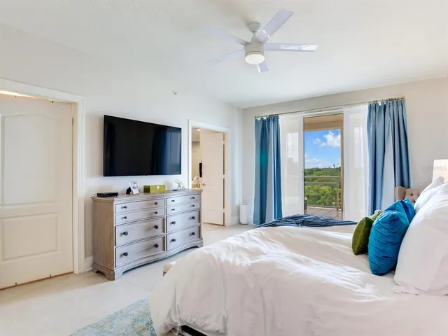 $13,500 | 4201 Bayshore Boulevard, Unit 604, Tampa, FL 33611