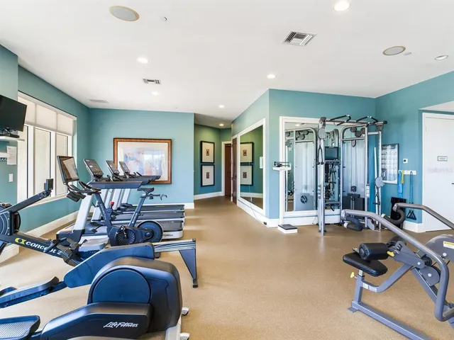 $13,500 | 4201 Bayshore Boulevard, Unit 604, Tampa, FL 33611