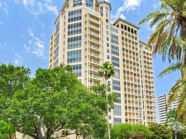 $13,500 | 4201 Bayshore Boulevard, Unit 604, Tampa, FL 33611