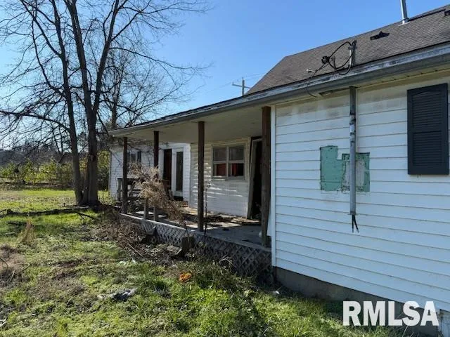 $30,000 | 124 North Michigan Street, Harrisburg, IL 62946