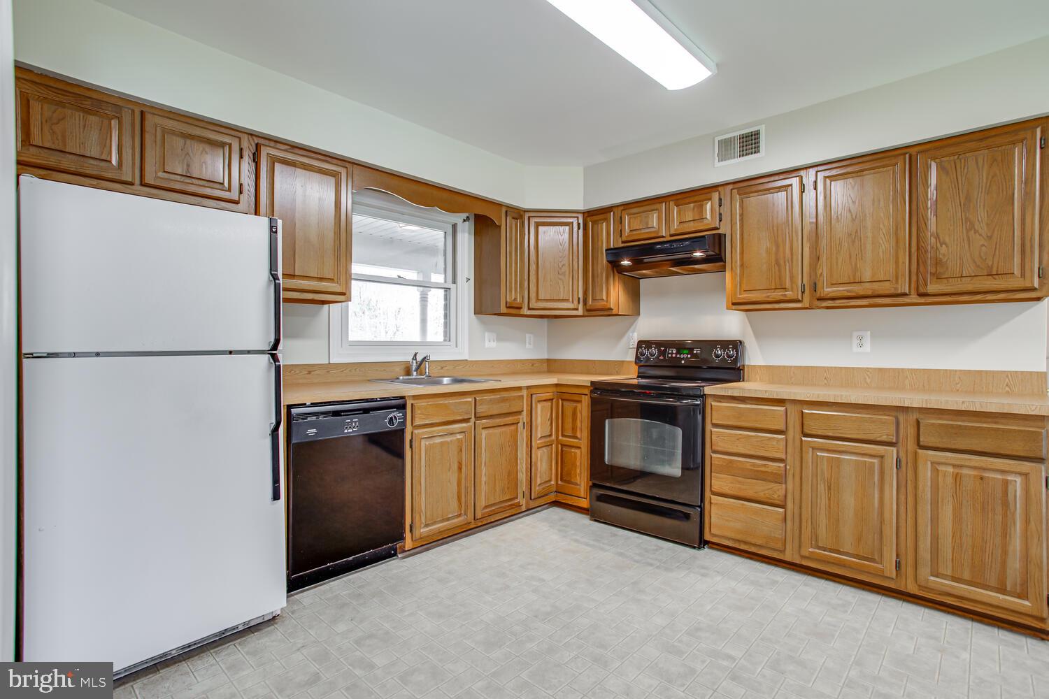 8485 Trinity Church Road Charlotte Hall, MD 20622 - Photo 13 of 52