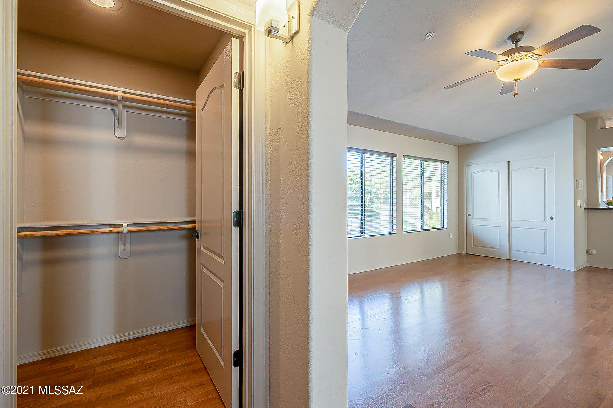 2550 East River Road, Unit 19102 Tucson, AZ 85718 - Photo 20 of 37