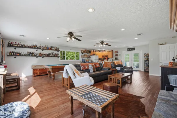 $369,900 | 2222 Shenandoah Drive, Big Stone Gap, VA 24219
