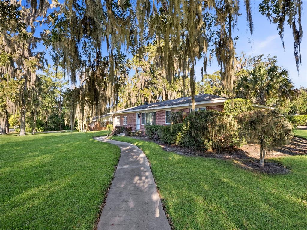 1631 Southeast 17th Street Ocala, FL 34471 - Photo 35 of 36 a view of a yard in front of house