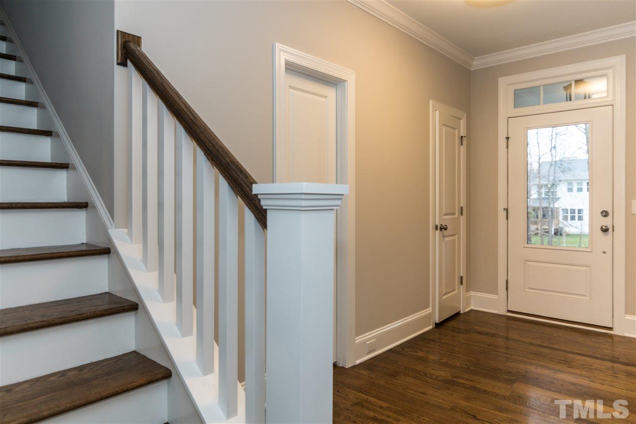 11809 Venture Oak Way Raleigh, NC 27613 - Photo 3 of 25
