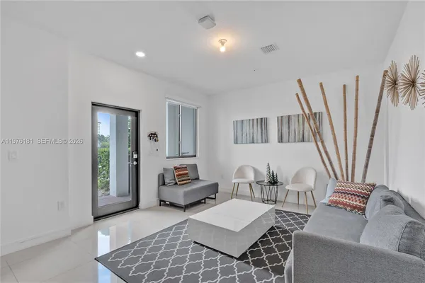 $1,399,000 | 4703 Northwest 84th Court, Doral, FL 33166