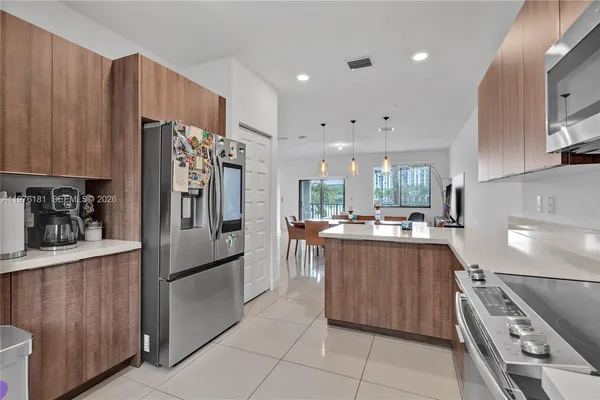 $1,399,000 | 4703 Northwest 84th Court, Doral, FL 33166