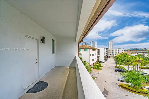 $1,399,000 | 4703 Northwest 84th Court, Doral, FL 33166