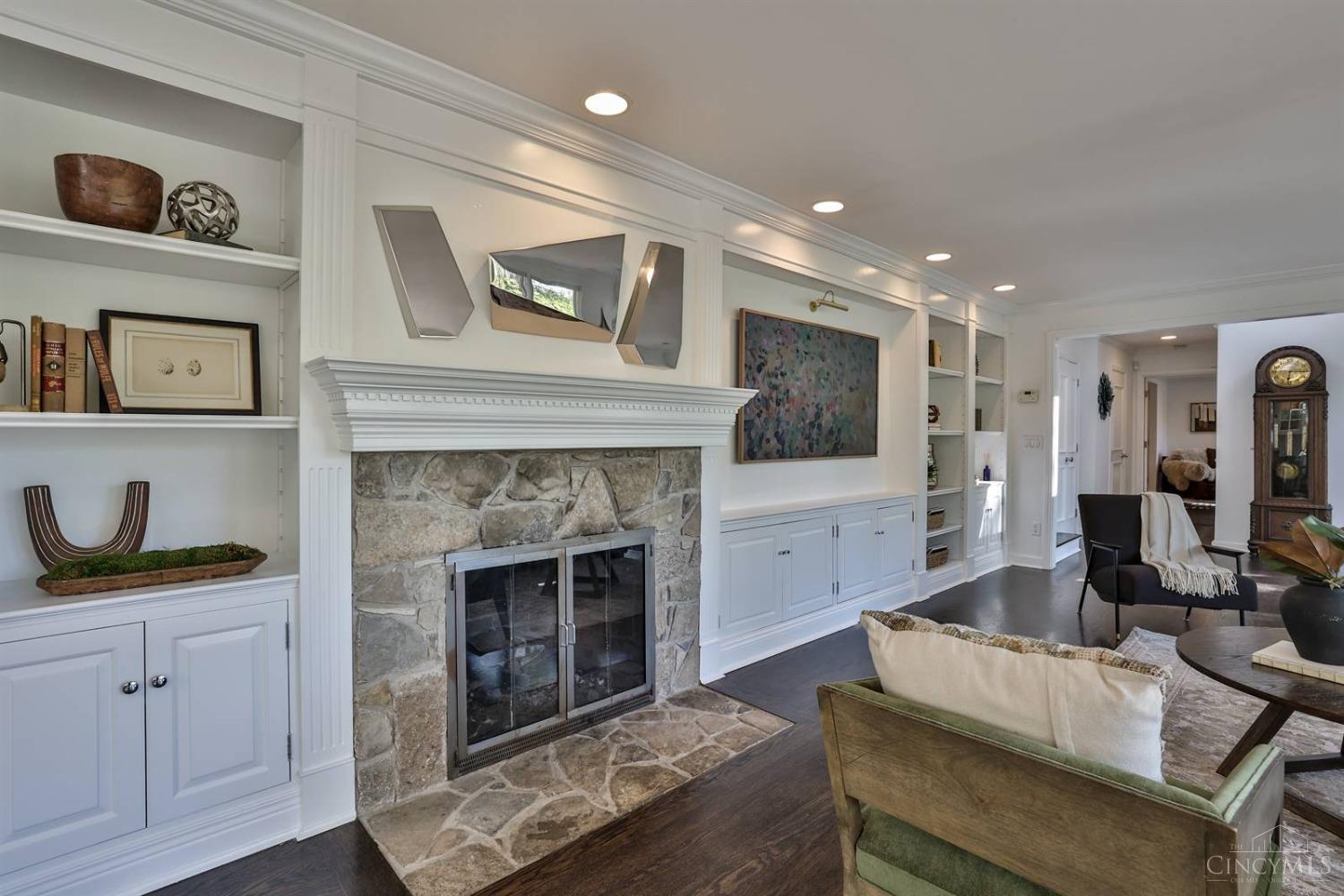 2481 Grandin Road Cincinnati, OH 45208 - Photo 30 of 62