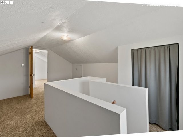 24311 South Larkin Road Beavercreek, OR 97004 - Photo 19 of 31 a view of an empty room