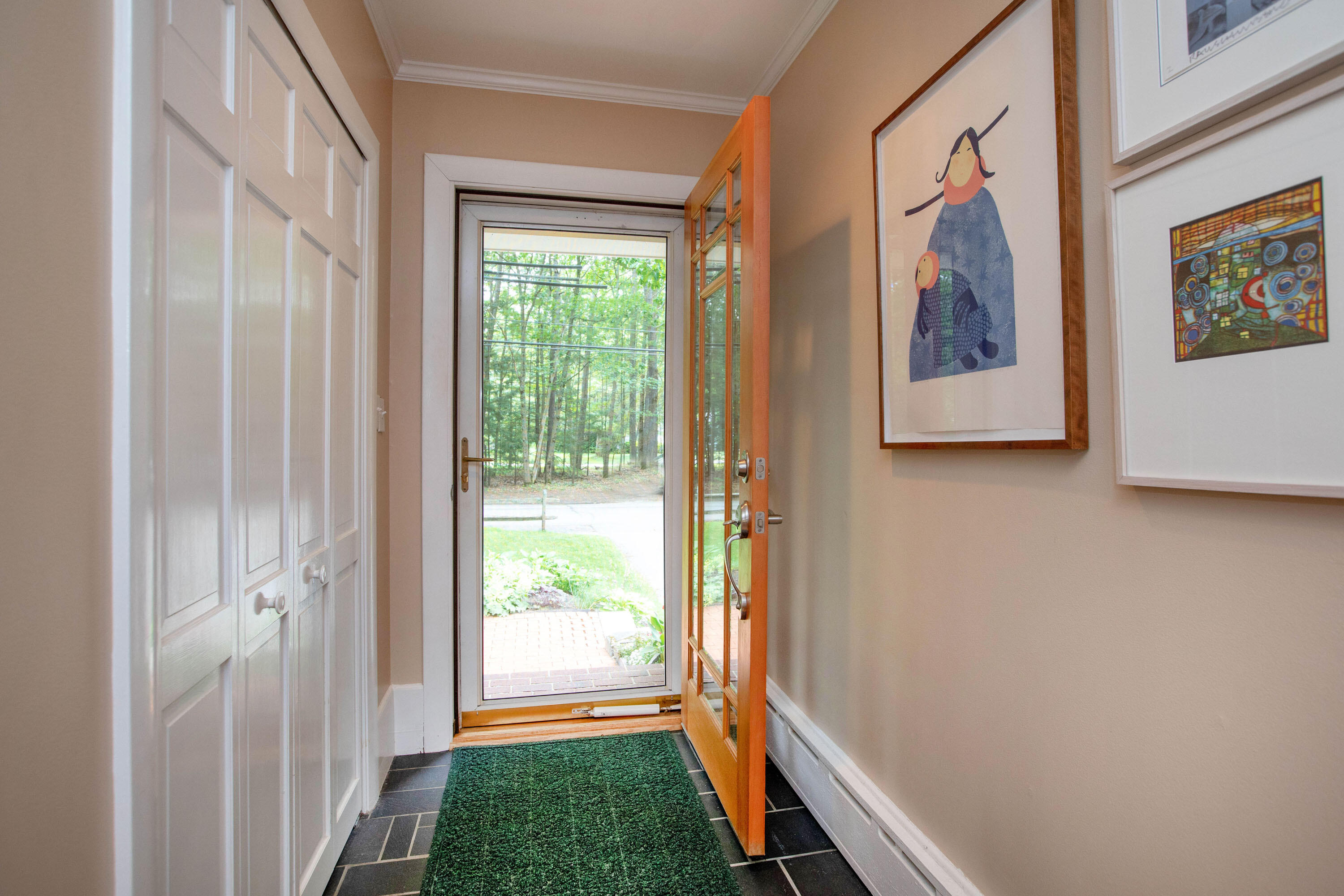 17 Meadowbrook Road Brunswick, ME 04011 - Photo 5 of 71 Entry/Hallway