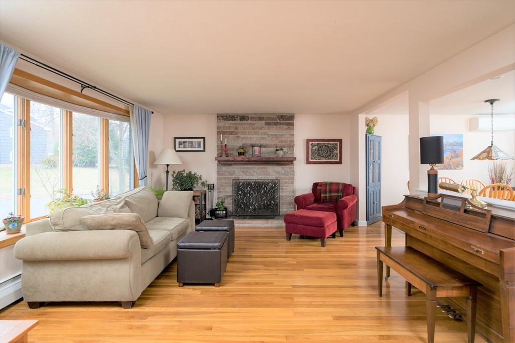 244 Lyman Road Milton, MA 02186 - Photo 6 of 40 Gallery Image 6
