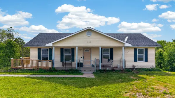 $299,900 | 10800 Highway 330, Corinth, KY 41010