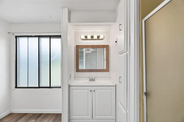 $319,900 | 17215 Deacon Lane, Cottonwood, CA 96022