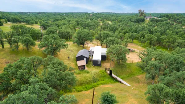 $319,900 | 17215 Deacon Lane, Cottonwood, CA 96022