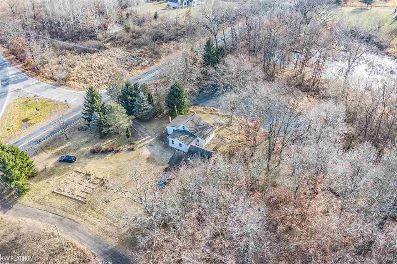4988 Kalmbach Road Chelsea, MI 48118 - Photo 19 of 23