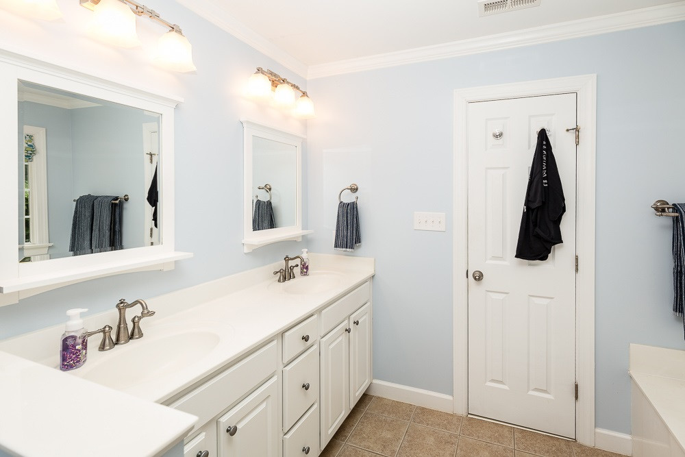 5016 Big Creek Road Raleigh, NC 27613 - Photo 15 of 25 Photo 15