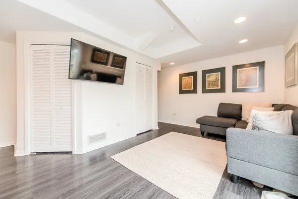 $359,500 | 1103 Hampton Lane, Yorkville, IL 60560