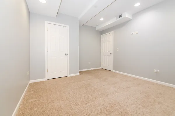 $359,500 | 1103 Hampton Lane, Yorkville, IL 60560