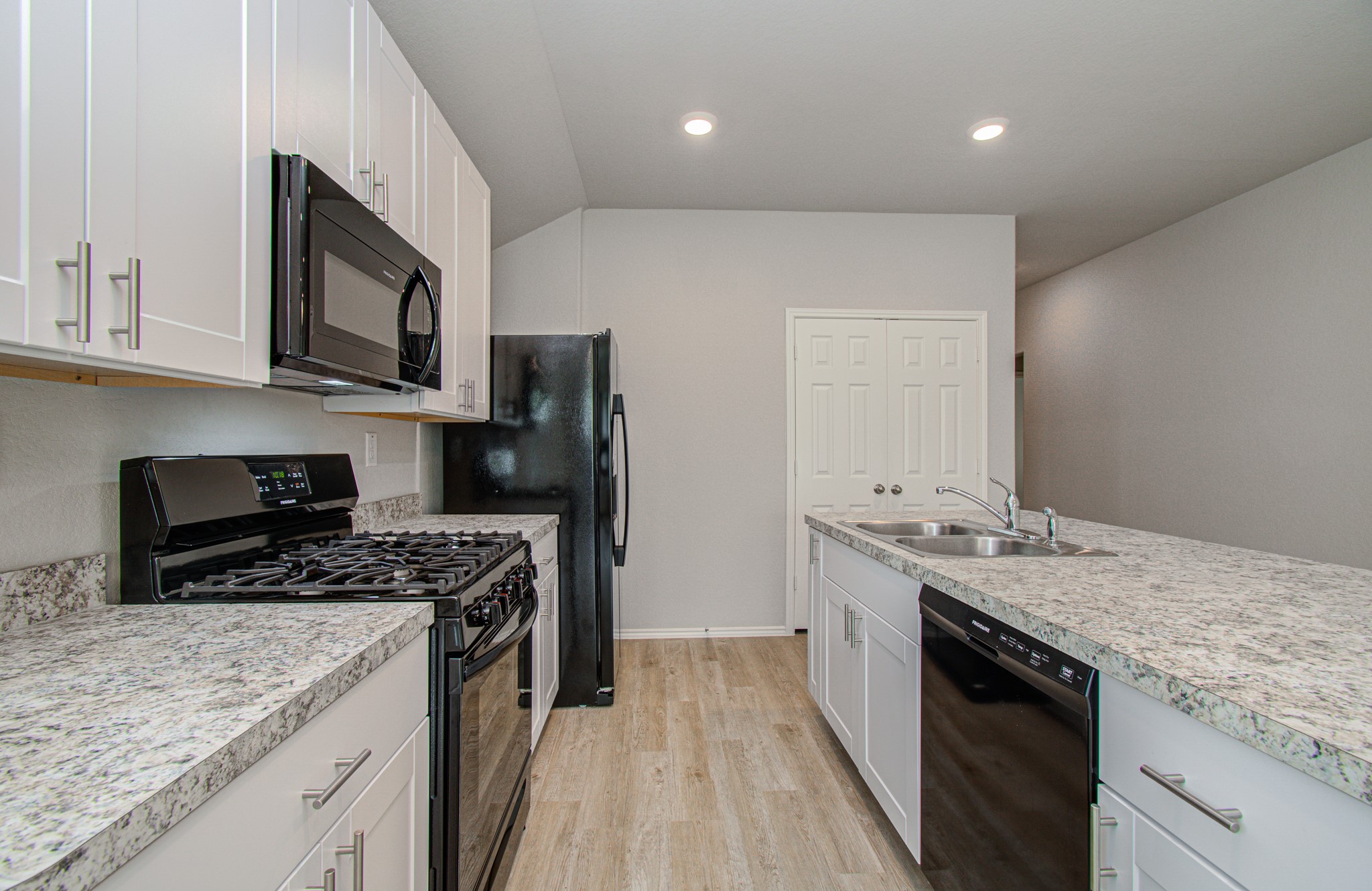 2030 Brixham Bluff Lane Spring, TX 77373 - Photo 7 of 29 Kitchen includes all appliances, plus refrigerator