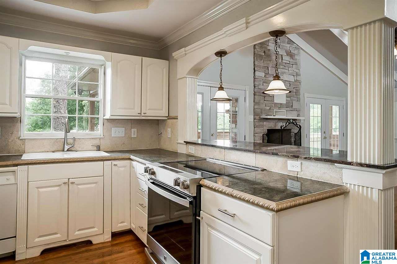 2703 Acton Road Birmingham, AL 35243 - Photo 3 of 50 Gallery Image 3