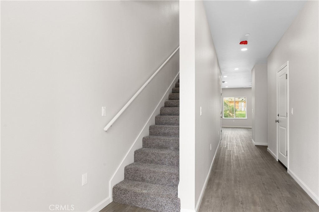 5583 Linrich Lane Paradise, CA 95969 - Photo 15 of 33 a view of a hallway with wooden floor and entryway