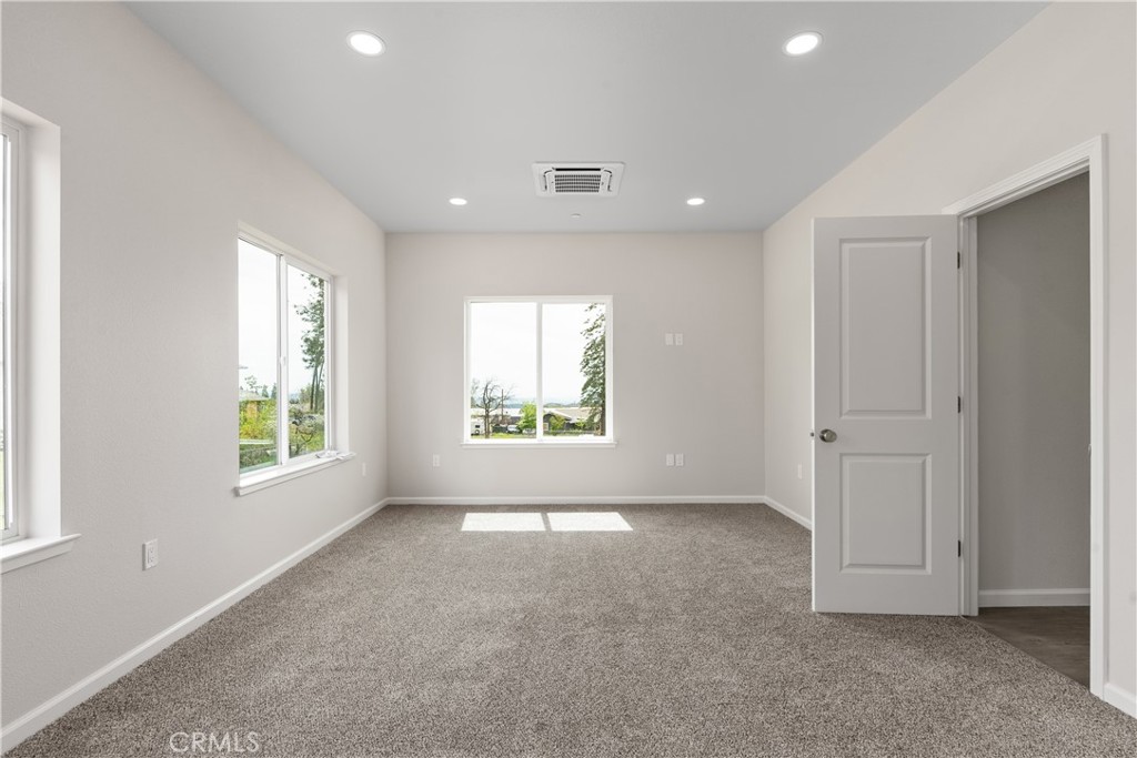 5583 Linrich Lane Paradise, CA 95969 - Photo 23 of 33 a view of an empty room with a window
