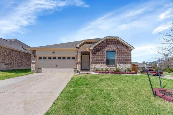 $335,000 | 1321 Lazy Grove Drive, Anna, TX 75409