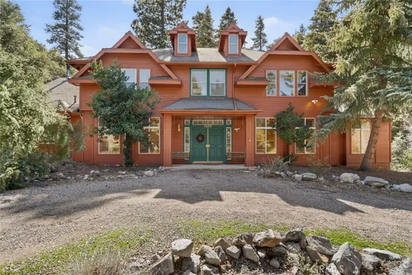 $3,300 | 1401 Zion Way, Pine Mountain Club, CA 93222