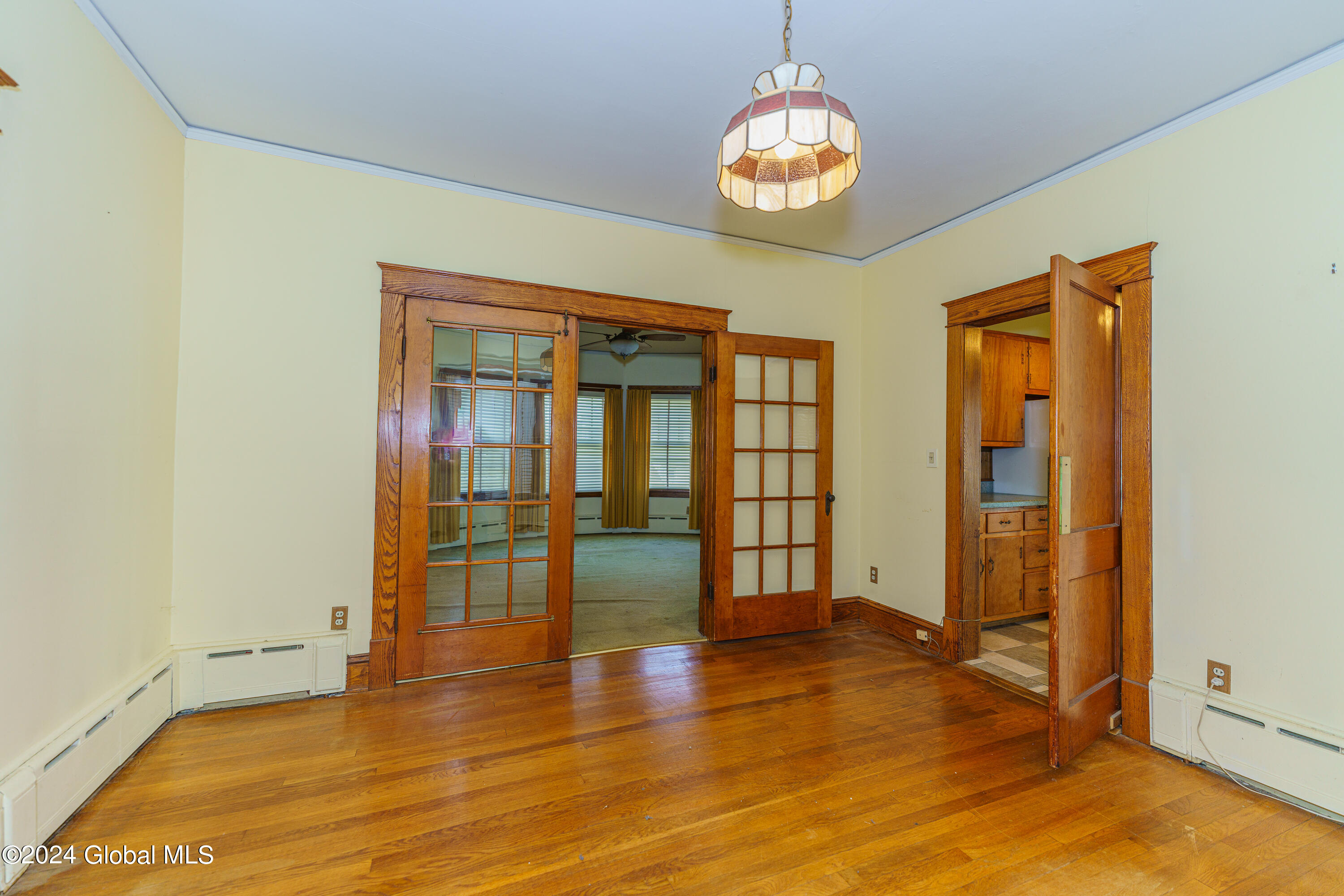 25 Rutland Street Albany, NY 12209 - Photo 11 of 37 3 Diningroom 1