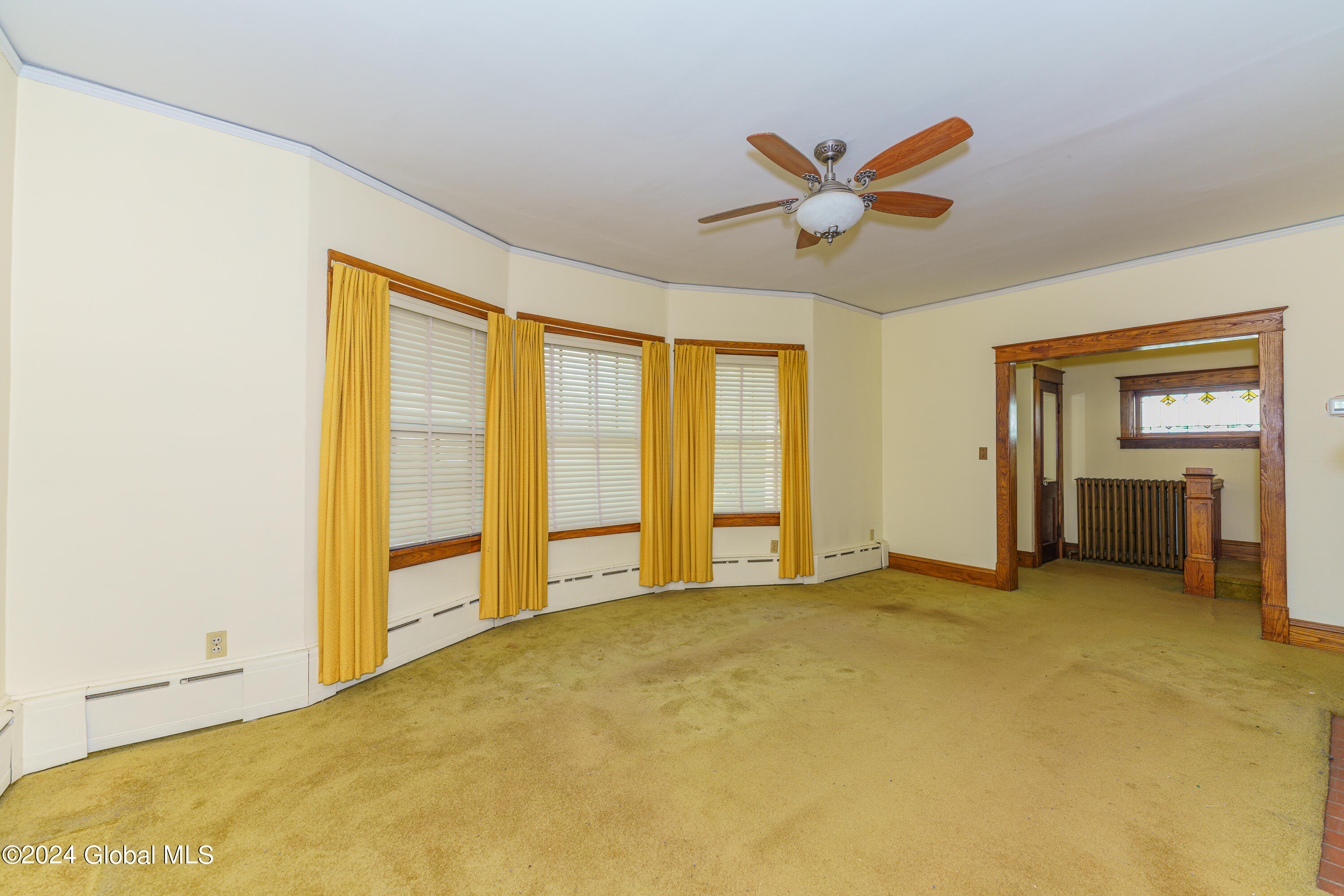 2 Livingroom 1