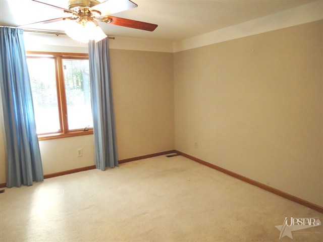 6203 Devils Hollow Road Fort Wayne, IN 46814 - Photo 12 of 30