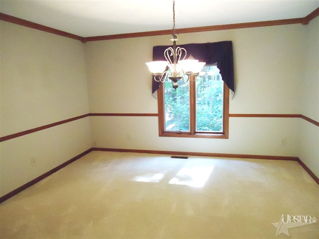6203 Devils Hollow Road Fort Wayne, IN 46814 - Photo 7 of 30