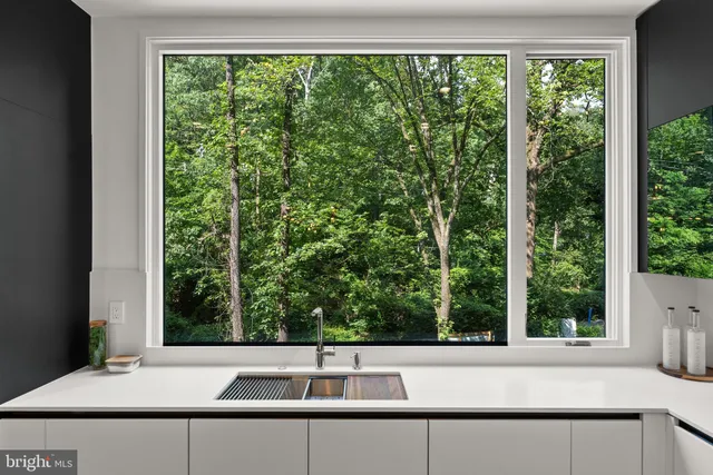 $4,295,000 | 4656 Broad Branch Road Northwest, Washington, DC 20008