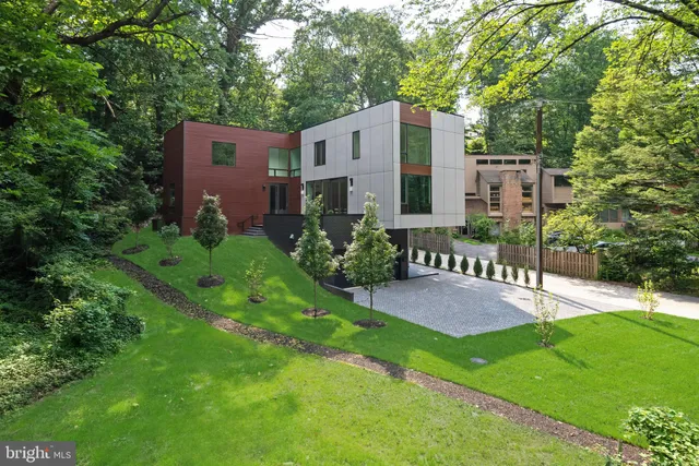 $4,295,000 | 4656 Broad Branch Road Northwest, Washington, DC 20008