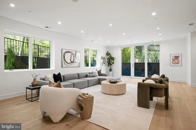 $4,295,000 | 4656 Broad Branch Road Northwest, Washington, DC 20008