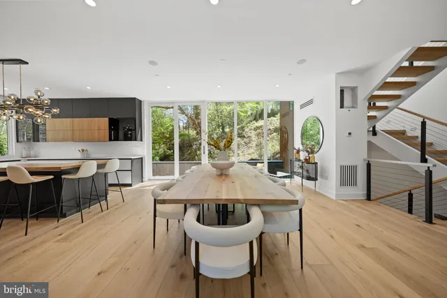 $4,295,000 | 4656 Broad Branch Road Northwest, Washington, DC 20008