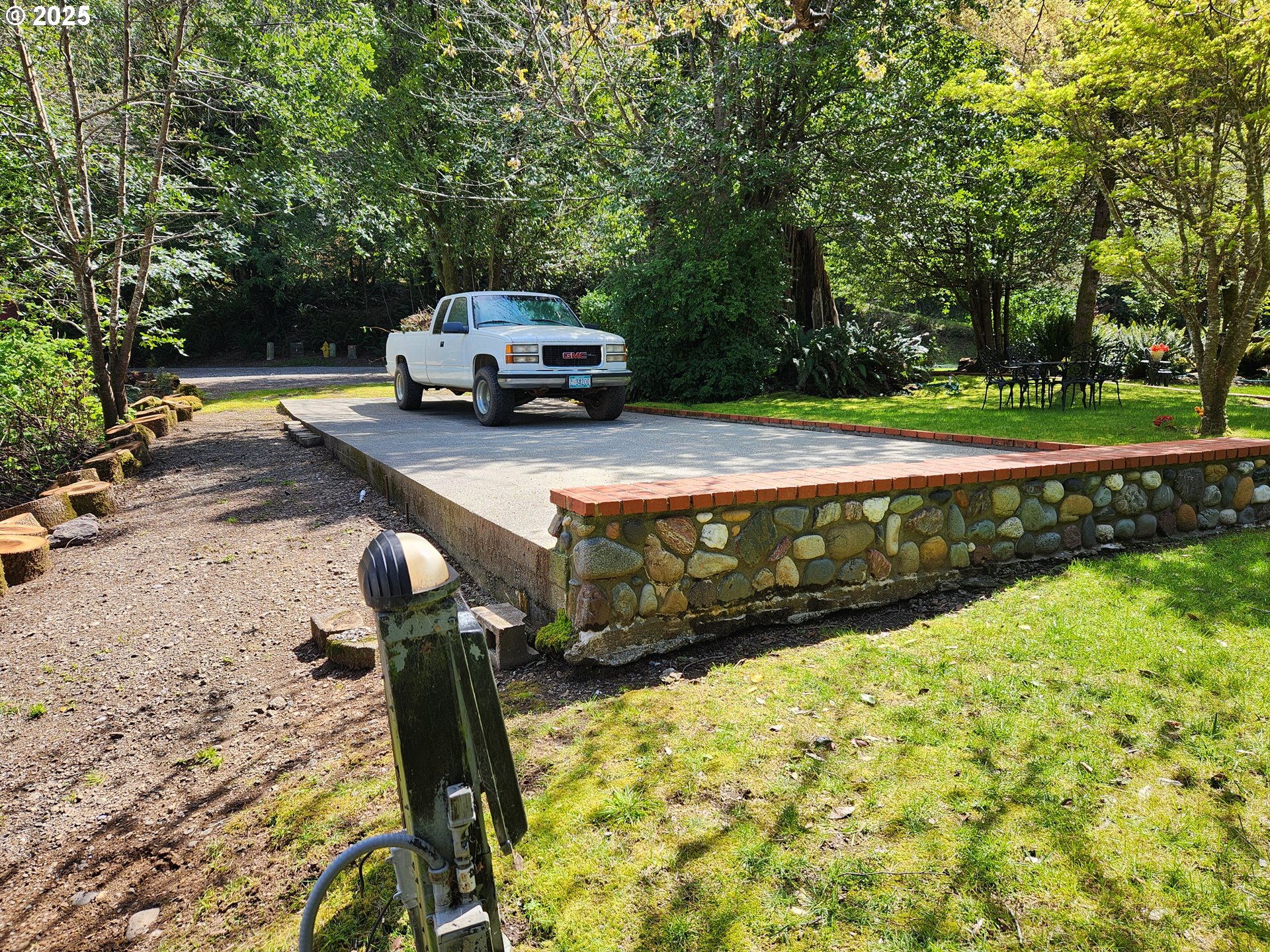 30770 Jacks Landing Gold Beach, OR 97444 - Photo 33 of 48 RV Parking